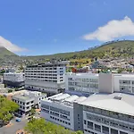 Lyra - Chic Urban Apartment Living In The Heart Of Cape Town